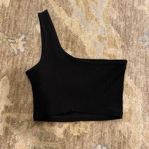 SHEIN ribbed black one shoulder crop top